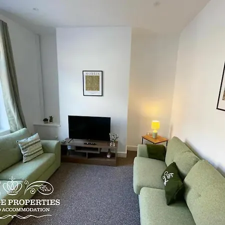 38 Gloucester Street By Prestige Sa *